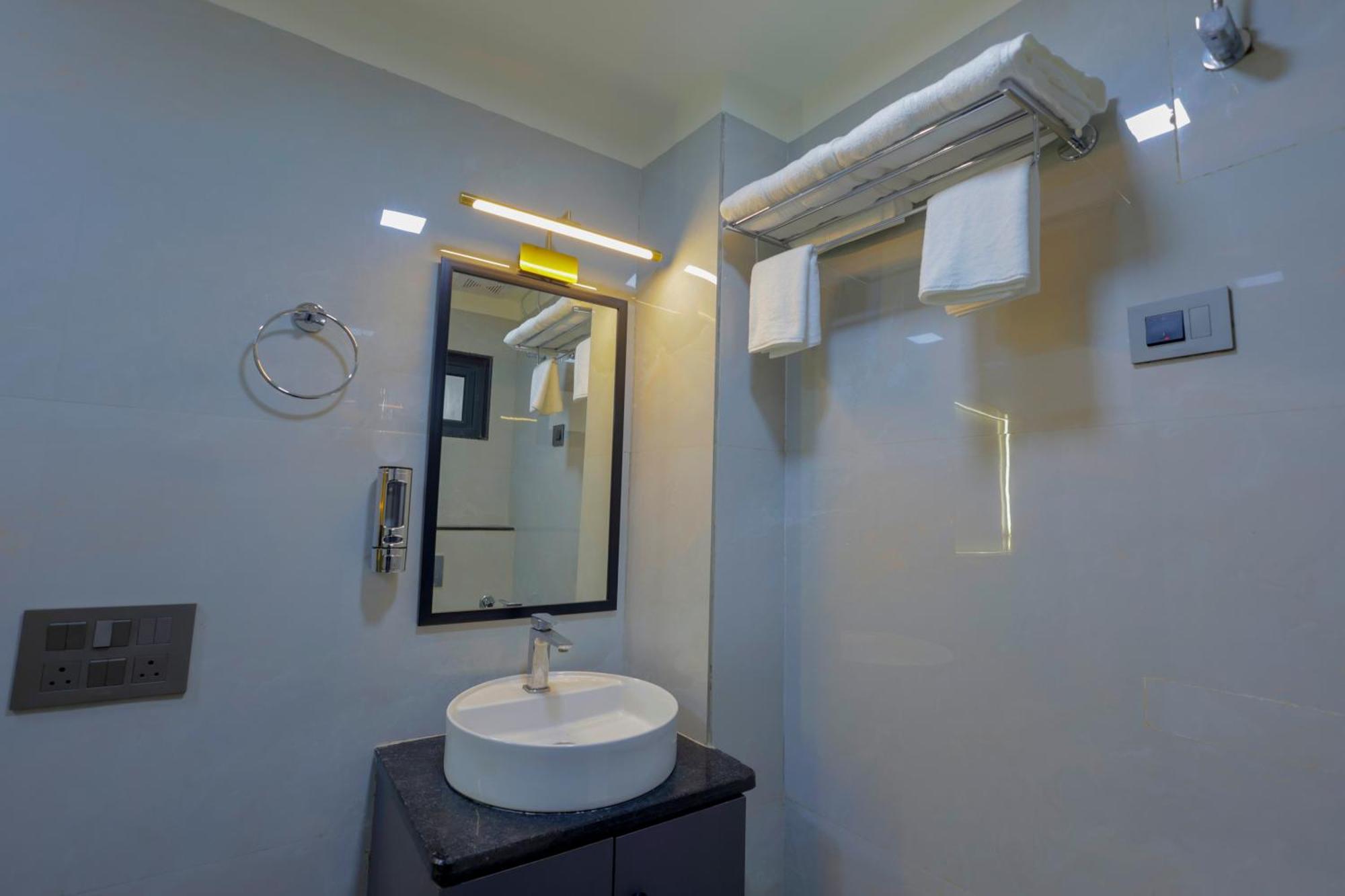 Narayana Homes Mathura Ngoại thất bức ảnh